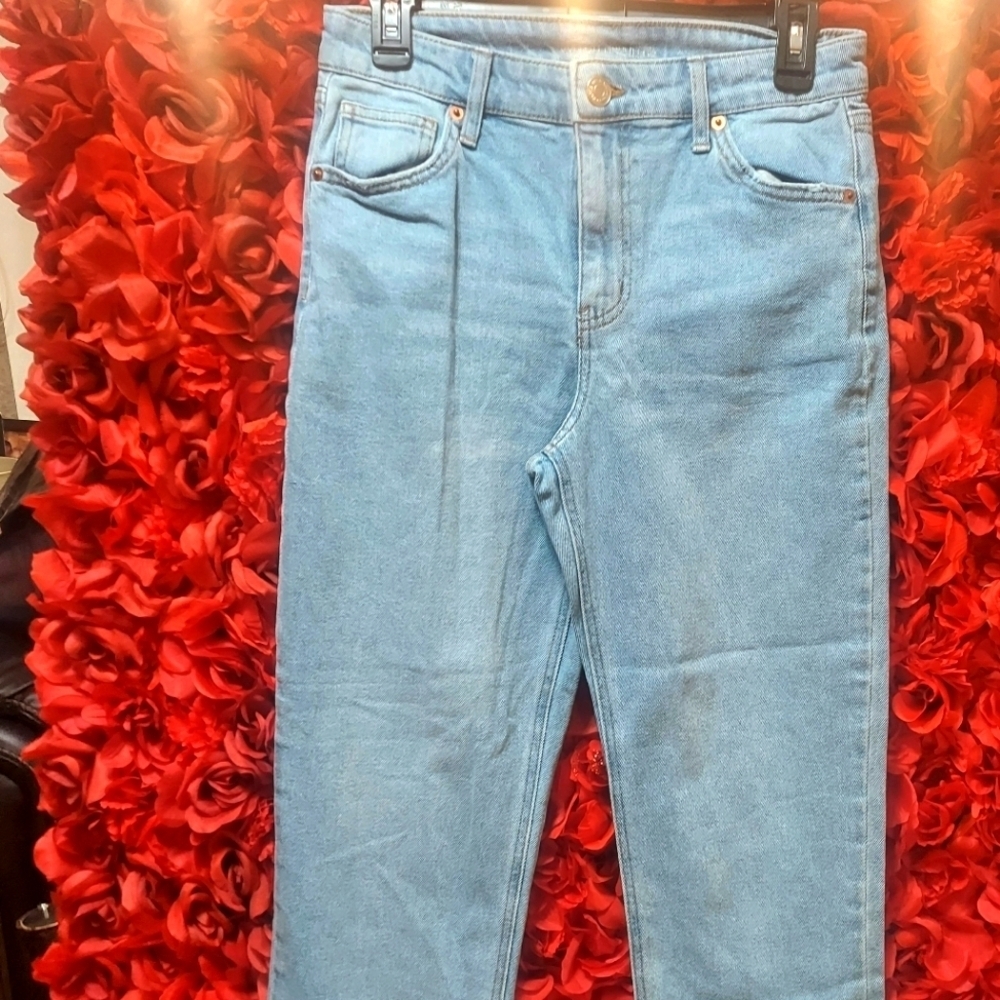 Wild Fable Women's Size 6 Straight leg jeans